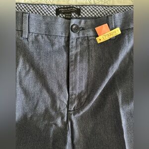 Like new, Men’s Banana Republic denim pattern  dress Trousers. 36x30.